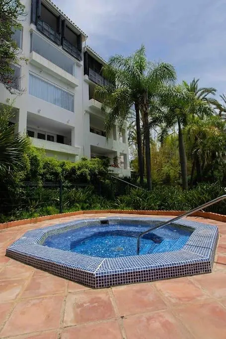 Apartment Beautiful 3Bdrs Apartm. Seaviews/Las Golondrinas/Don Carlos Marbella Spain